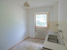 K�che1 VERKAUFT - 2-Zimmer-Wohnung mit Renovierungsbedarf