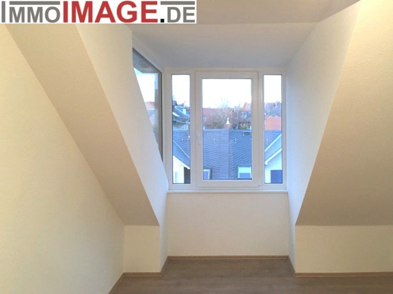 Wohnen Darmstadt Dachgeschosswohnung VERMIETET - Wohnen im beliebten Martinsviertel - Helle 2-Zimmerwohnung