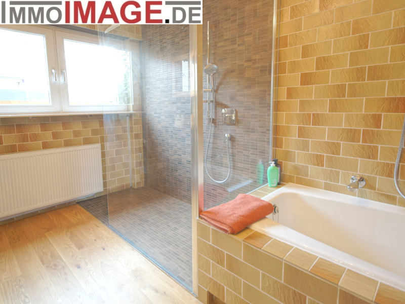 Bad_EG Doppelhaush�lfte Pfungstadt