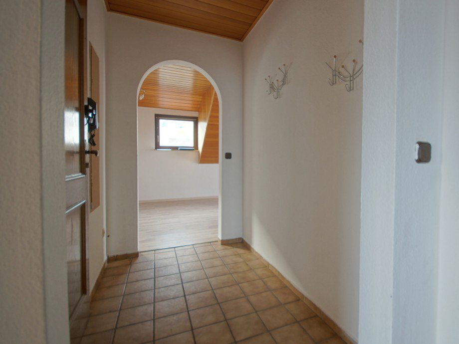 Diele01 Dachgeschosswohnung Trebur / Astheim
