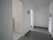 Diele_02 VERMIETET - Schicke 1-Zimmer-Wohnung mit Tageslichtbad in bester Lage von Seeheim