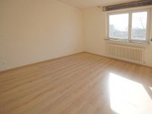 OG_Schlafzimmer4 VERKAUFT - Schicke Doppelhaush�lfte mit Sanierungsbedarf im Griesheimer S�den