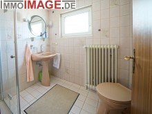Bad VERMIETET - Ger�umige 4-Zimmer-Wohnung mit sonnigem Balkon